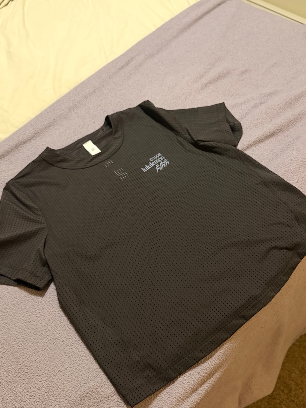 Lululemon For All Runners Black Mesh Short Sleeve Shirt Size 6